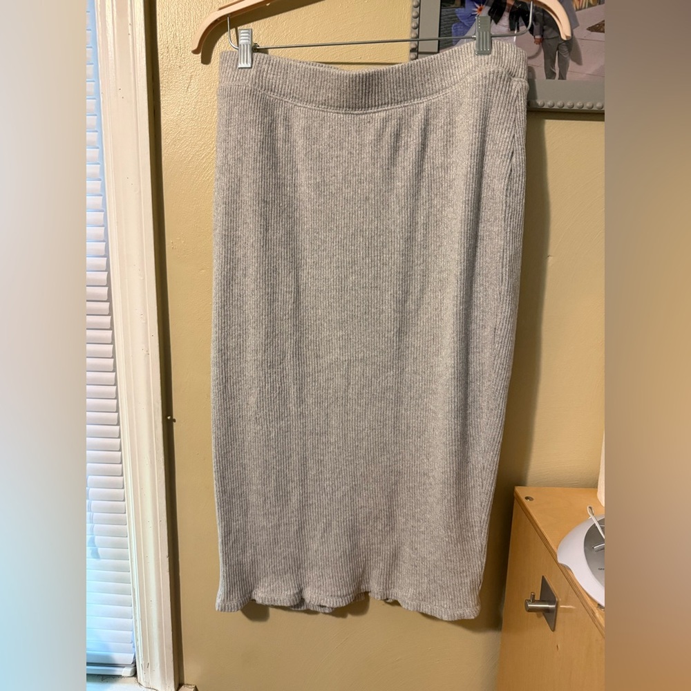 Knit Pencil Skirt